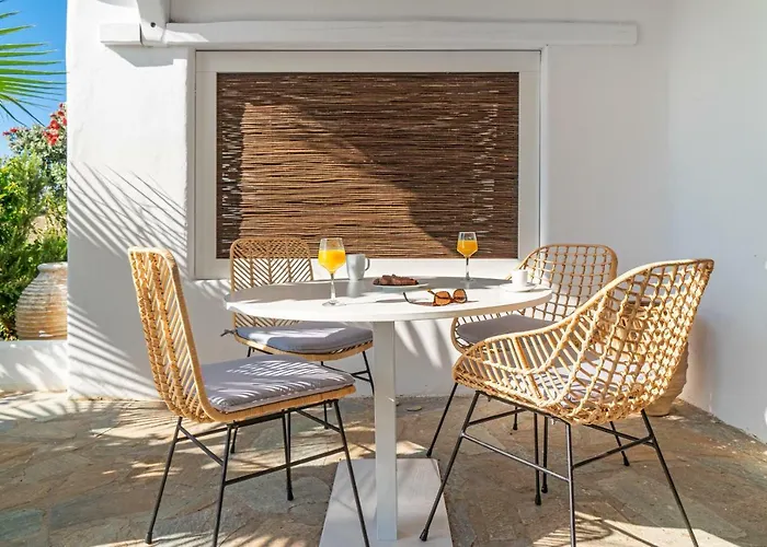 Blue Ornos (Mykonos)